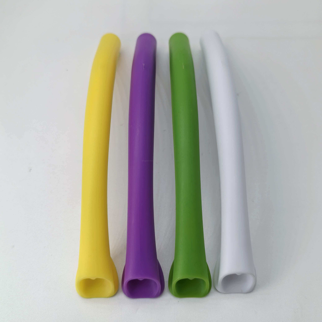 Punta de evacuación dental médica personalizada del ornitorrinco de la punta de succión dental médica del ODM del OEM de Ouwen