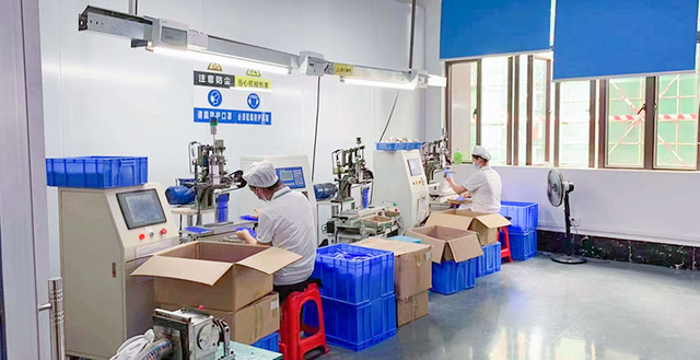 Equipo de producción avanzado para aplicador