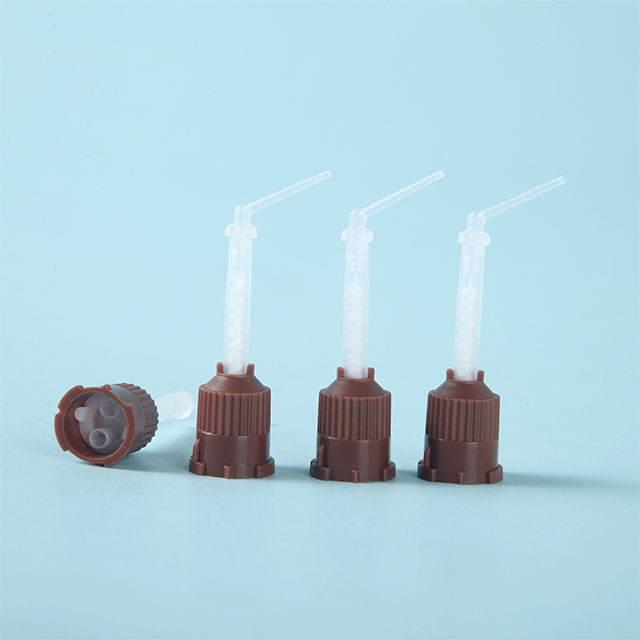 Consejos de mezcla convenientes dentales con punta intraoral