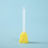Consejos de mezcla precisos de amarillo para llenar equipos de dientes